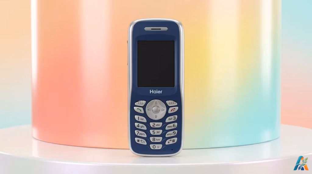 Desain klasik ponsel bundling Smart Telecom, Haier D1200, dengan layar CSTN dan keypad fisik yang trendi