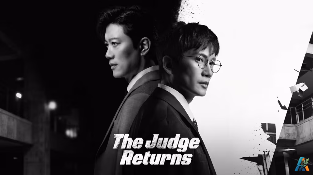 Poster drama Korea The Judge Returns menampilkan dua pria berjas dalam komposisi hitam putih dengan judul film di bagian tengah bawah.
